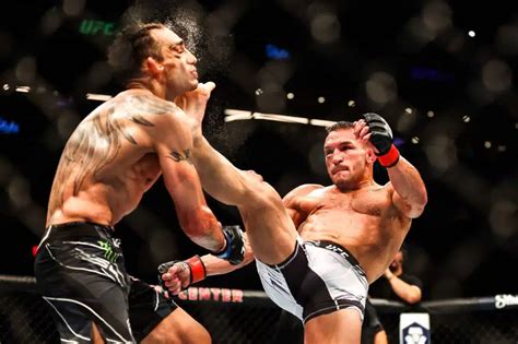 Latest Boxing/MMA topics .